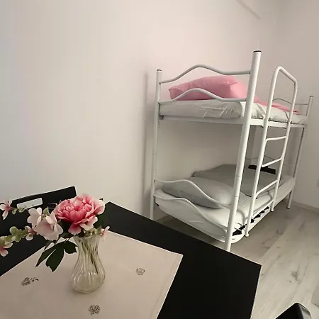 Apartment Group Old Town