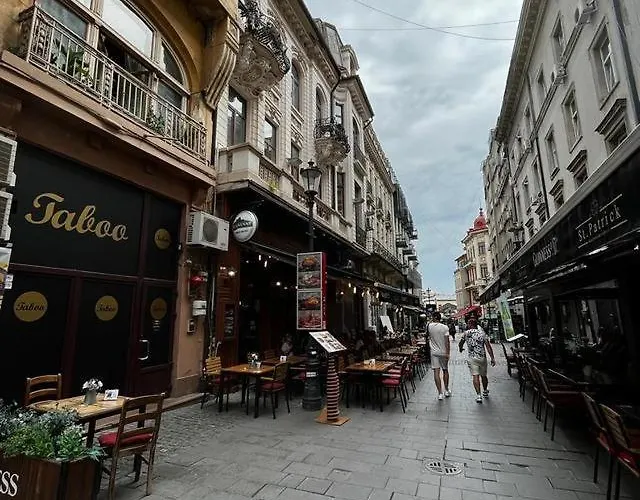 Daire Group Old Town