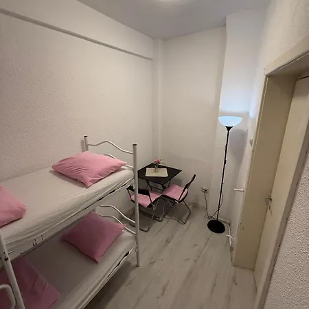 Group Old Town Apartament Bukareszt